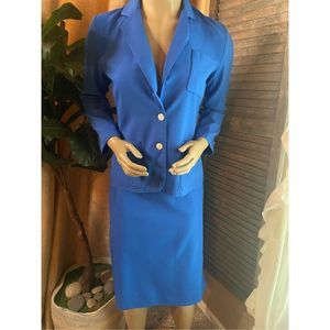 1970’s Vintage Donovan Galvani of Dallas Blue Skirt and Blazer Set